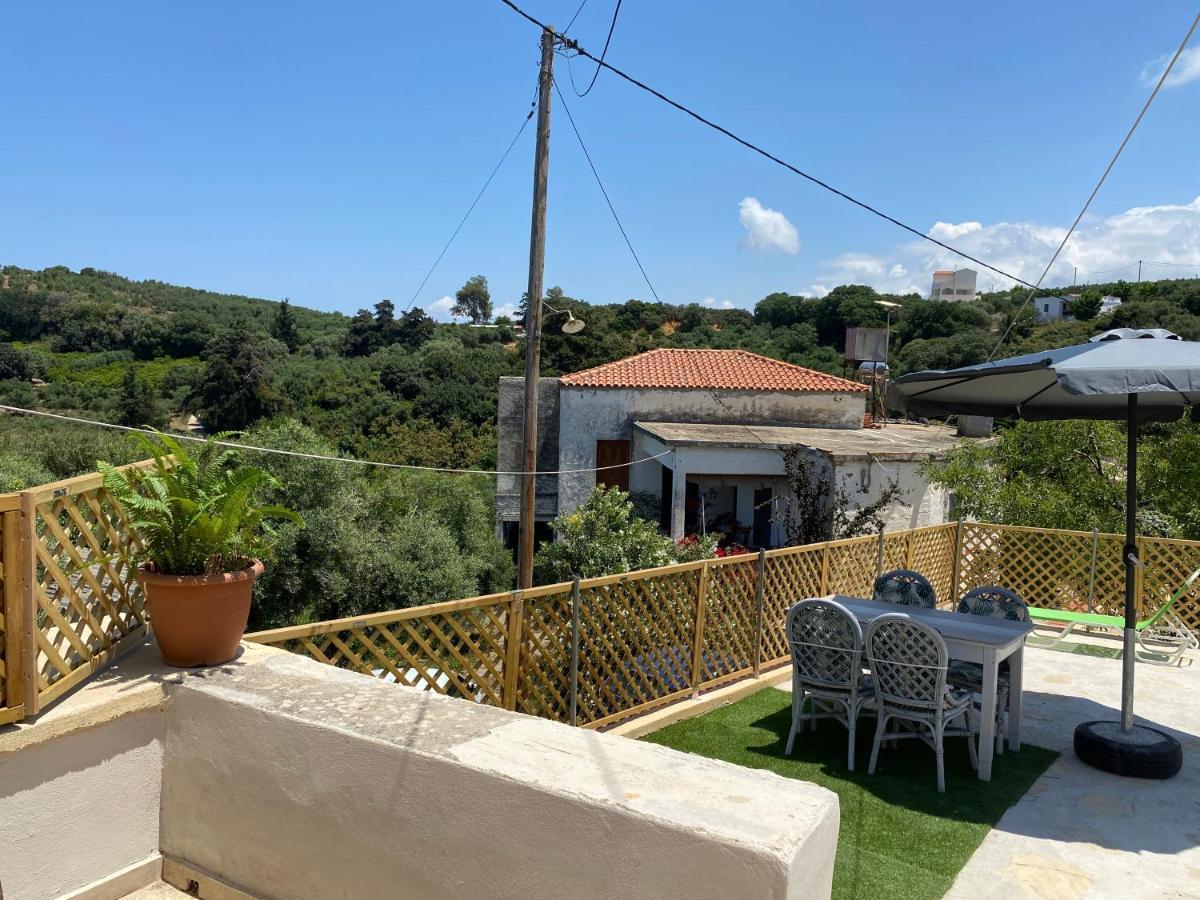 Casa Di Fragkiskos. Ένα Σπίτι Μέσα Στη Φύση. Villa Kondomarion Екстериор снимка