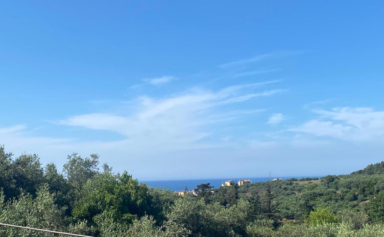 Casa Di Fragkiskos. Ένα Σπίτι Μέσα Στη Φύση. Villa Kondomarion Екстериор снимка